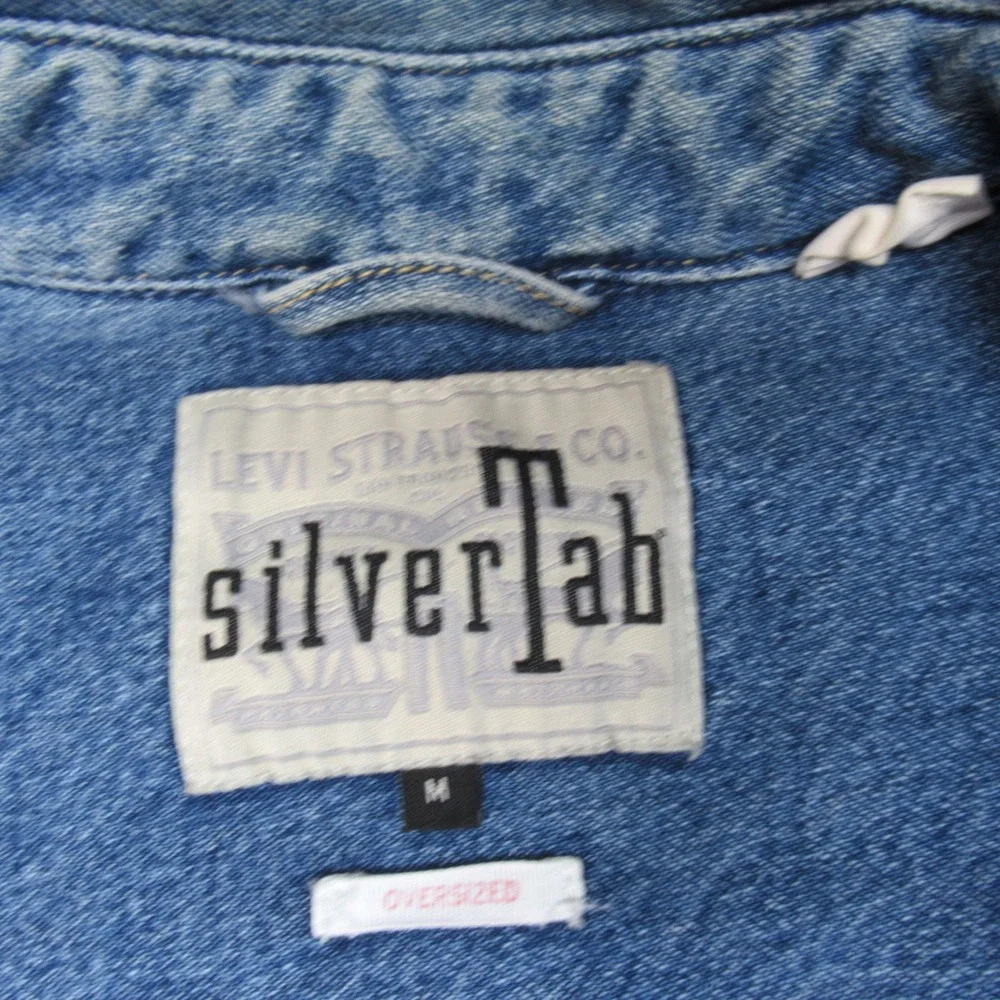 Levis‎ Silver Tab Denim Shirt Jacket Mens Medium Blue Denim Oversized Button VTG - Picture 4 of 10